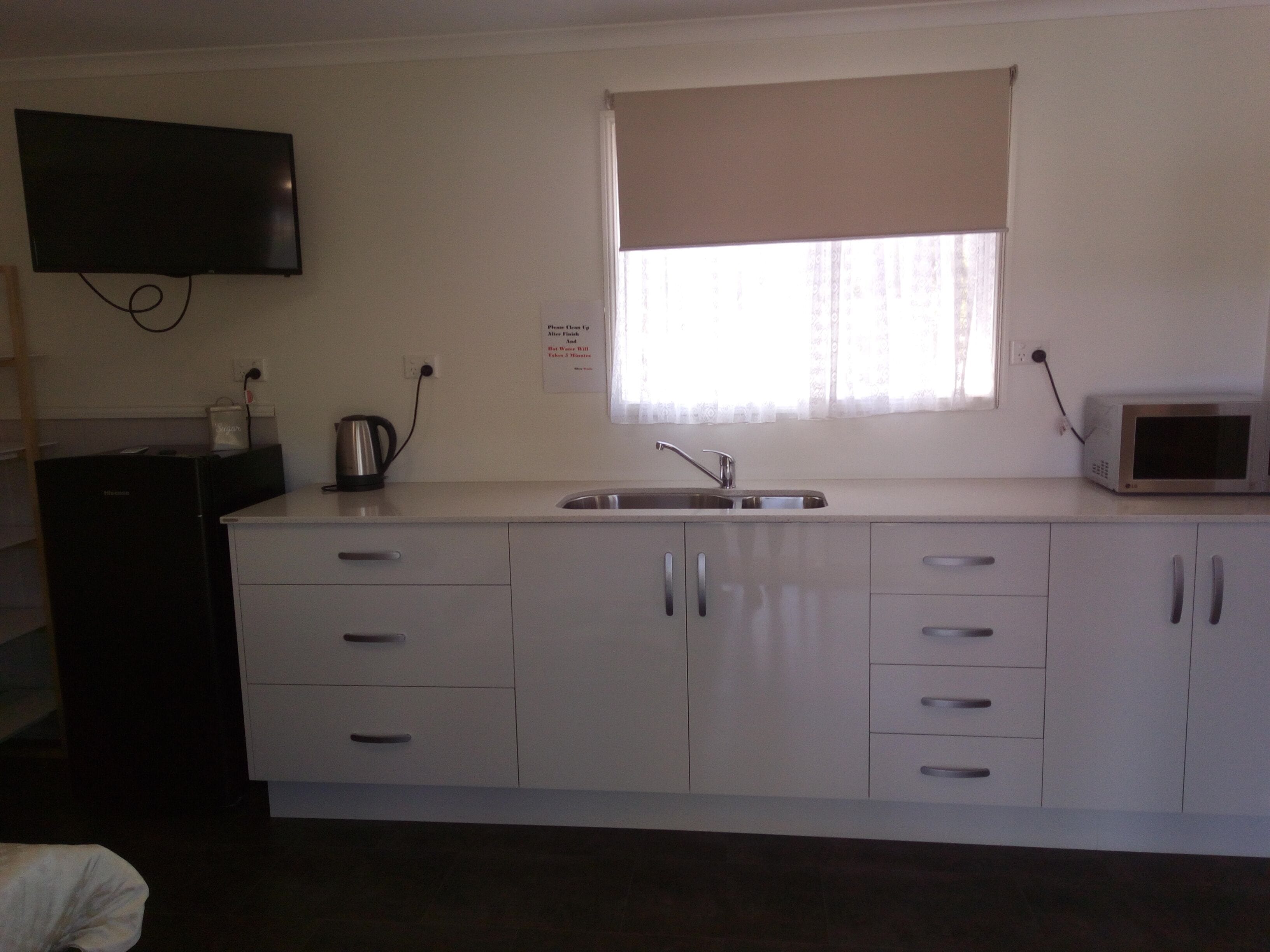 Silver Wattle Caravan Park