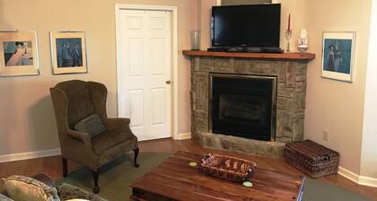 Deer Ridge-beautiful With Endless Views!! 2 Bedroom Condo by Redawning