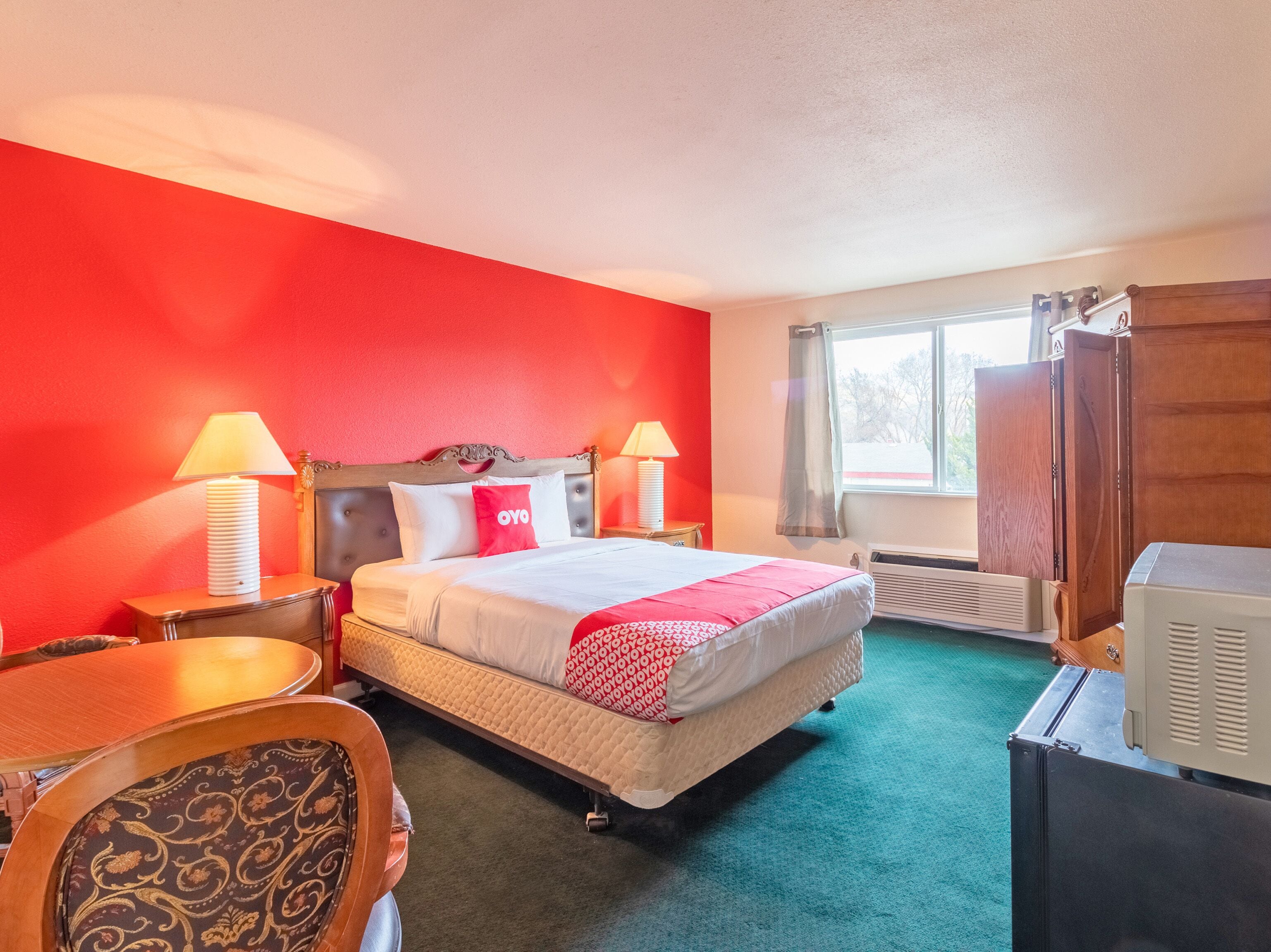 OYO Hotel Yakima North - Sunshine in Yakima, United States
