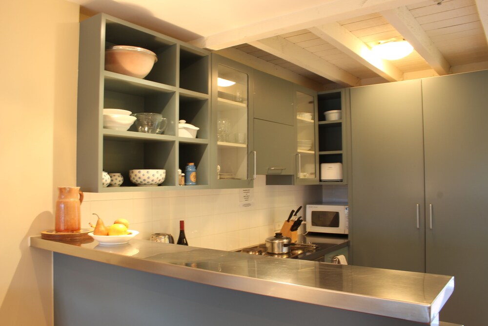 Bruce Waterfront Apartments AU214 Rooms, Reviews & Deals (Akaroa