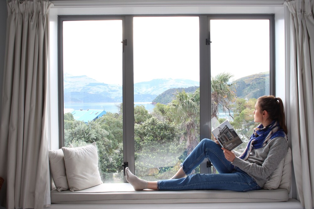 Bruce Waterfront Apartments AU214 Rooms, Reviews & Deals (Akaroa
