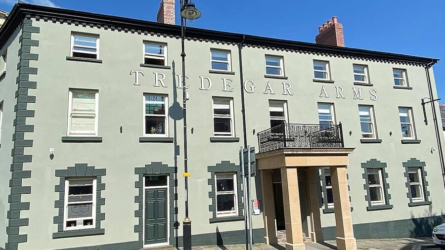 Tredegar Arms Hotel