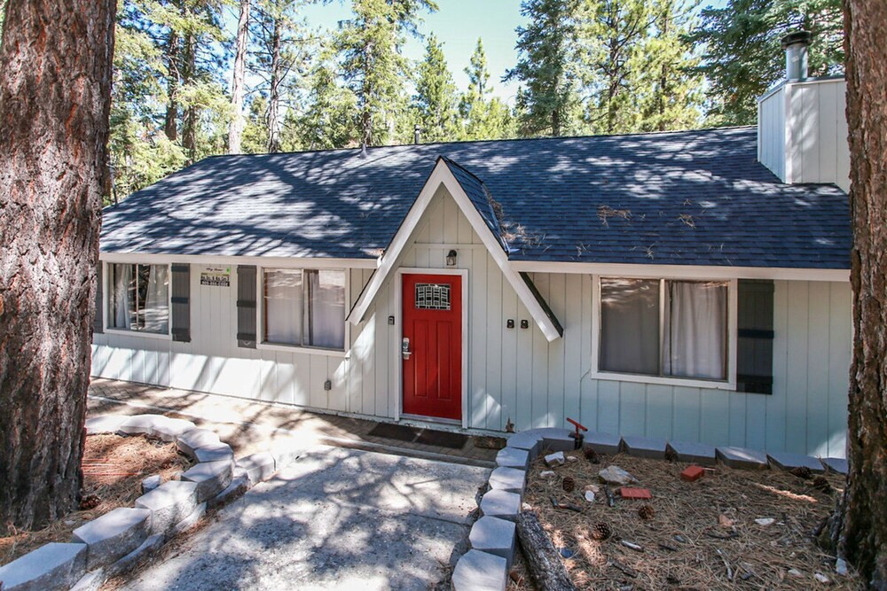 Cougar Creek Cabin 1869 By Big Bear Vacations In Big Bear Lake