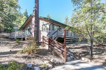 Terra Pine Retreat 1791 By Big Bear Vacations Big Bear Lake 2019