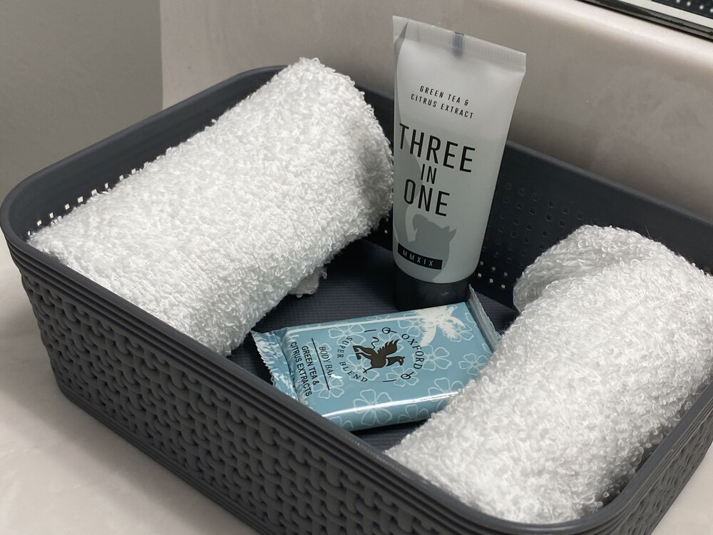 Sunny Isles, Ocean Reserve, 14th floor. Oceanview! Parking included