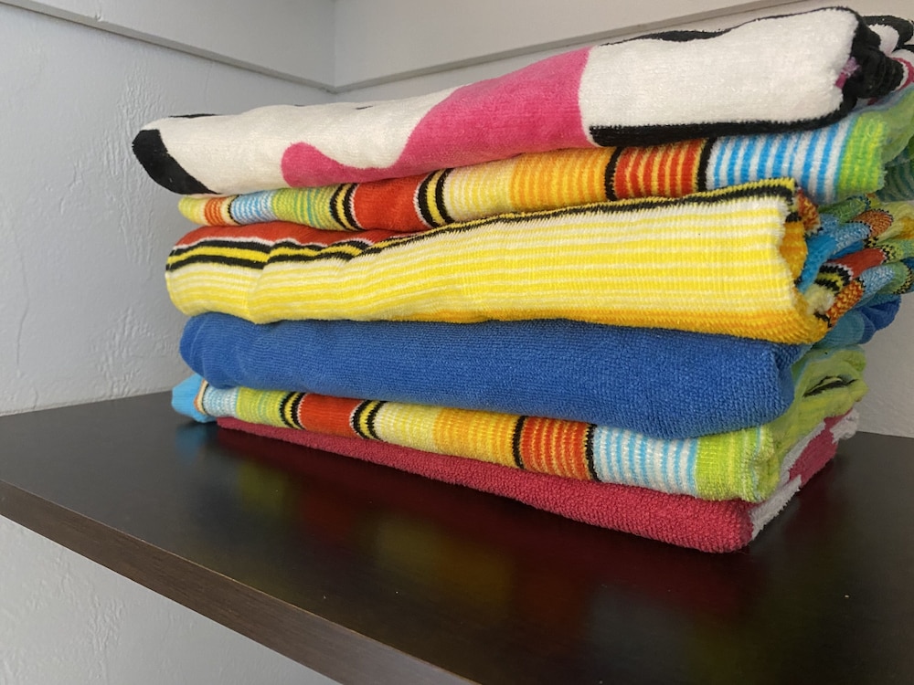 Sunny Isles, Ocean Reserve, 14th floor. Oceanview! Parking included