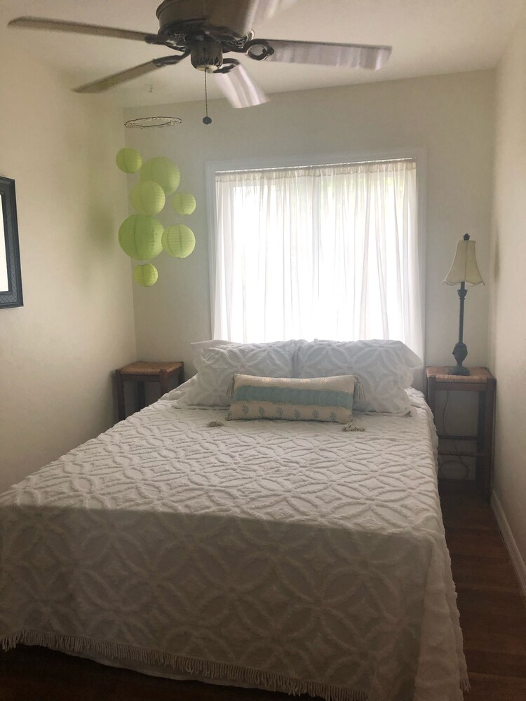 Cailin’s Corner- the chillest coastal stay! 