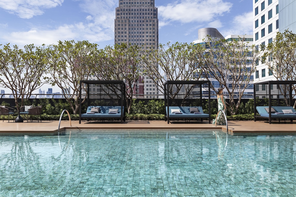 Carlton Hotel Bangkok Sukhumvit Reviews Photos Rates Ebookers