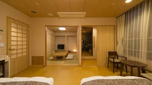 In-room safe, desk, free WiFi, linens