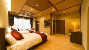 In-room safe, desk, free WiFi, linens