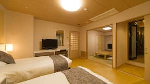 In-room safe, desk, free WiFi, linens