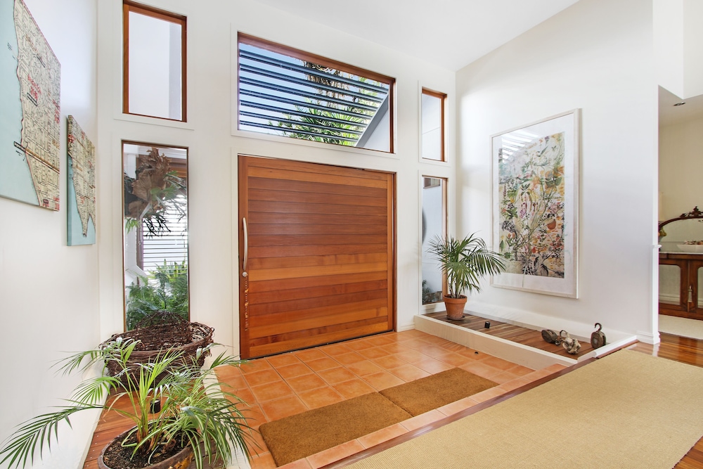 Bancroft Bay Frontage