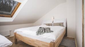 Minibar, individuell dekoriert, Bettwäsche