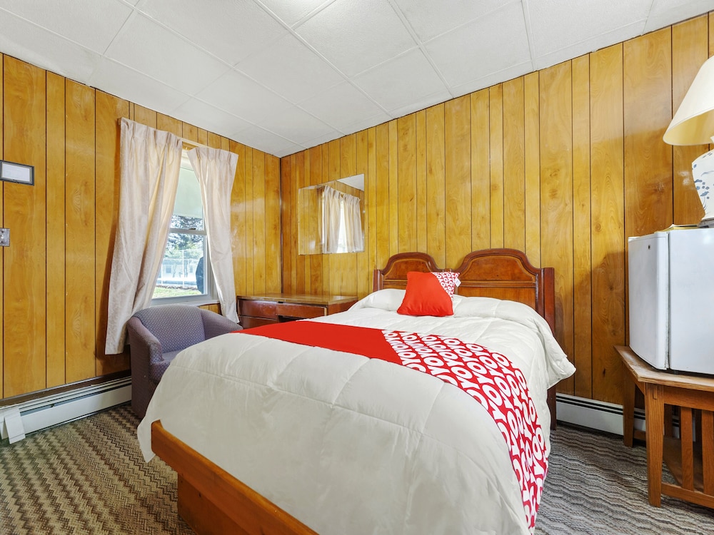 Hotel Neptune Nj Route 66 In Neptune City Cheap Hotel Deals