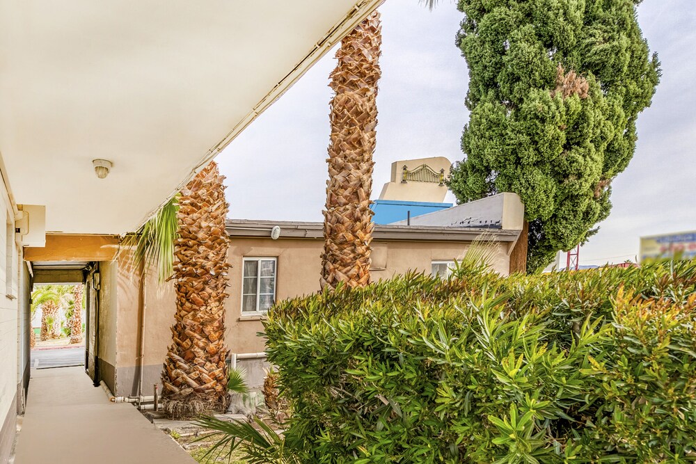 OYO Gateway Motel Las Vegas North Strip/Fremont St. Area