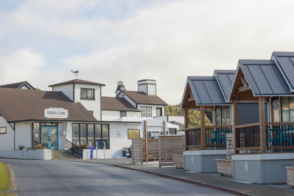 Dillon Beach Wine Tumbler — Dillon Beach Resort