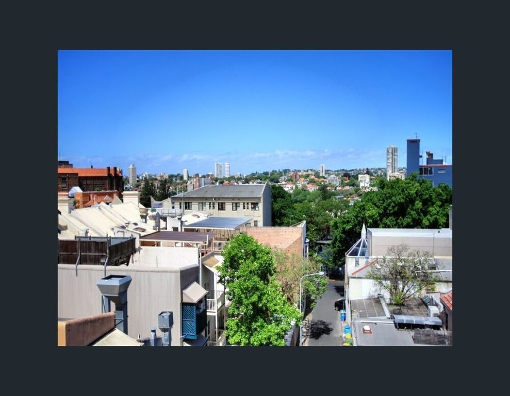 Potts Point Apartment in the Manor