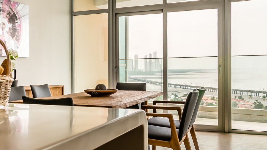 Panoramic Apartment Ocean View
