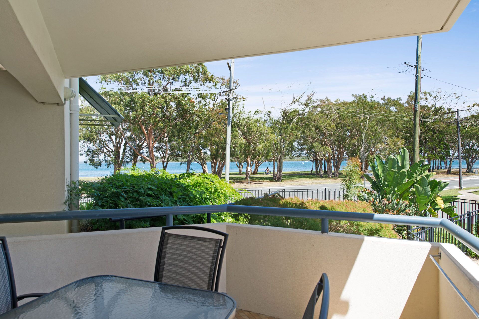 Everything you Need Including a Pool! Karoonda Sands Apartments