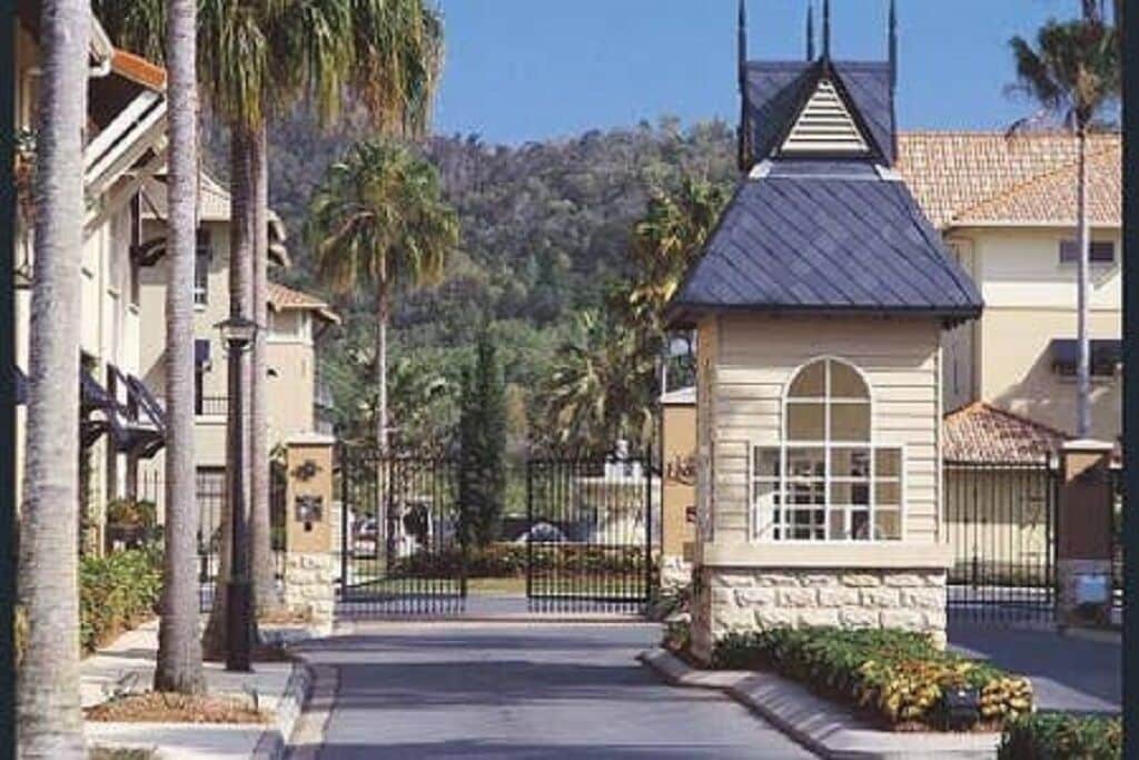 Mountian & Parkland Views - Resort - Cairns