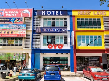 Oyo 90282 Hotel Taj Seksyen 7 Kuala Lumpur 15 Room Prices Reviews Travelocity