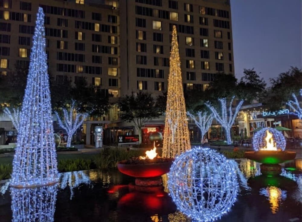 Room Deals for Luxury Living at City Center Houston, Houston starting