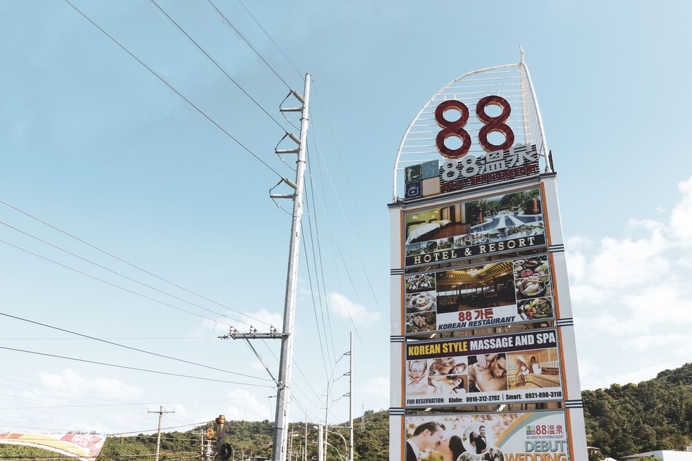 88 Hotspring Resort in Calamba | Best Rates & Deals on Orbitz