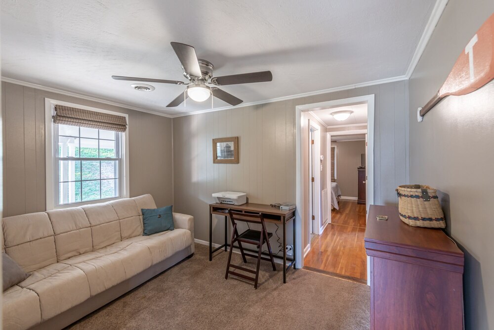 Riverfront | Pvt Dock | Trout Fishing | Firepit | Hot Tub