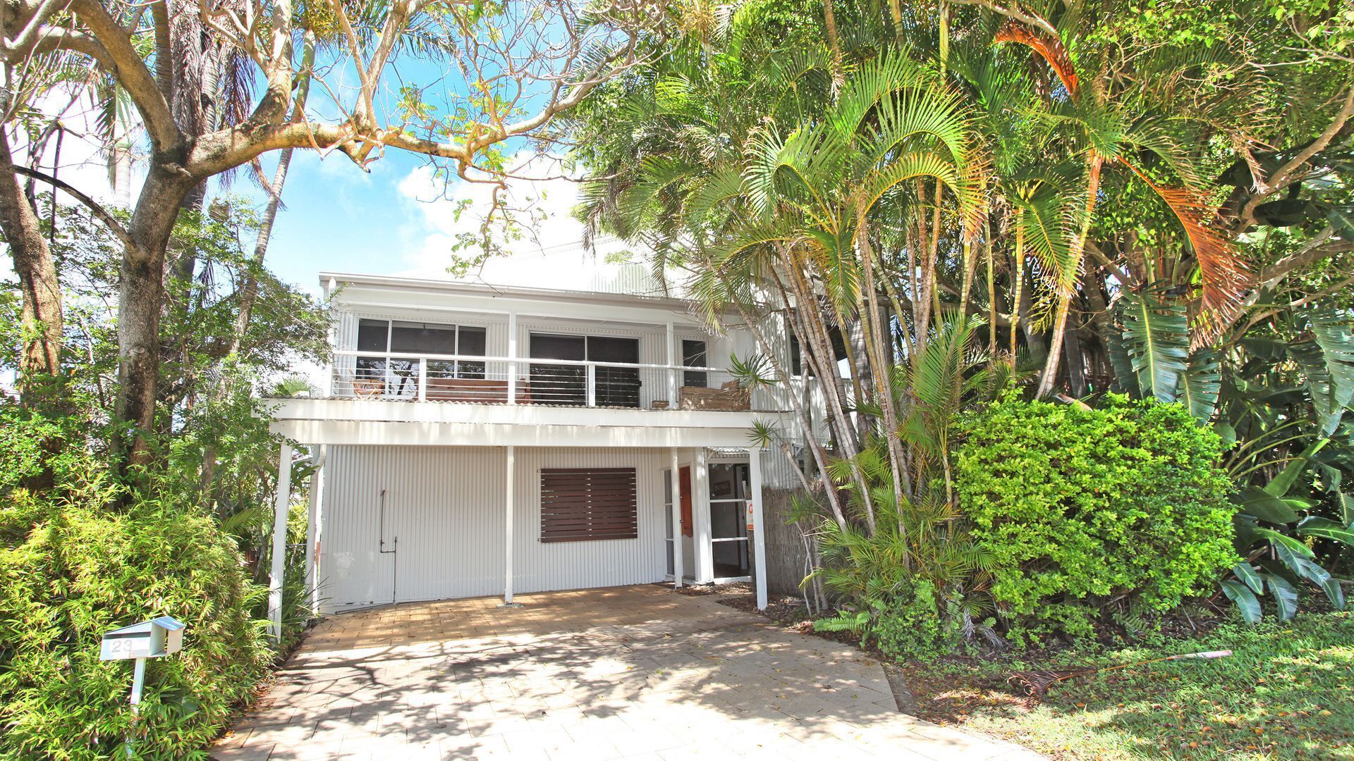 Mayfield 23 - 5 Bedroom Alexandra Beach House