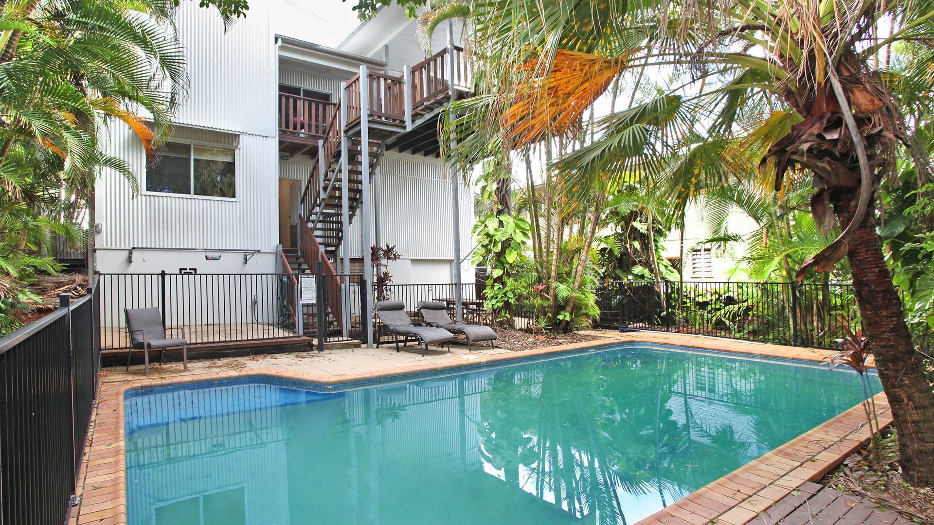 Mayfield 23 - 5 Bedroom Alexandra Beach House