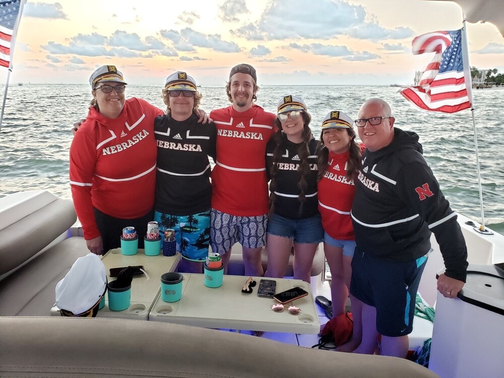 LUX 84’ YACHT<br>PREMIER HOST<br>BRAND NEW INTERIORS<br>WATER TOYS AND ADD ON CHARTERS<br><br><br>