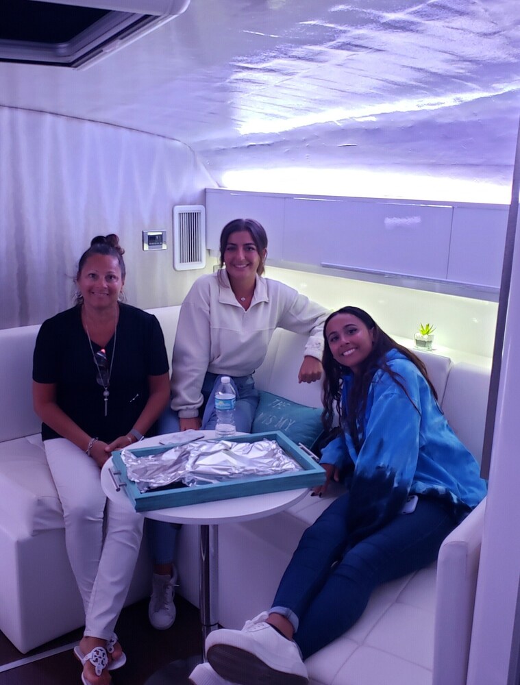 LUX 84’ YACHT<br>PREMIER HOST<br>BRAND NEW INTERIORS<br>WATER TOYS AND ADD ON CHARTERS<br><br><br>