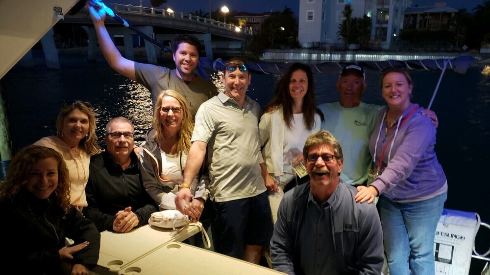 LUX 84’ YACHT<br>PREMIER HOST<br>BRAND NEW INTERIORS<br>WATER TOYS AND ADD ON CHARTERS<br><br><br>