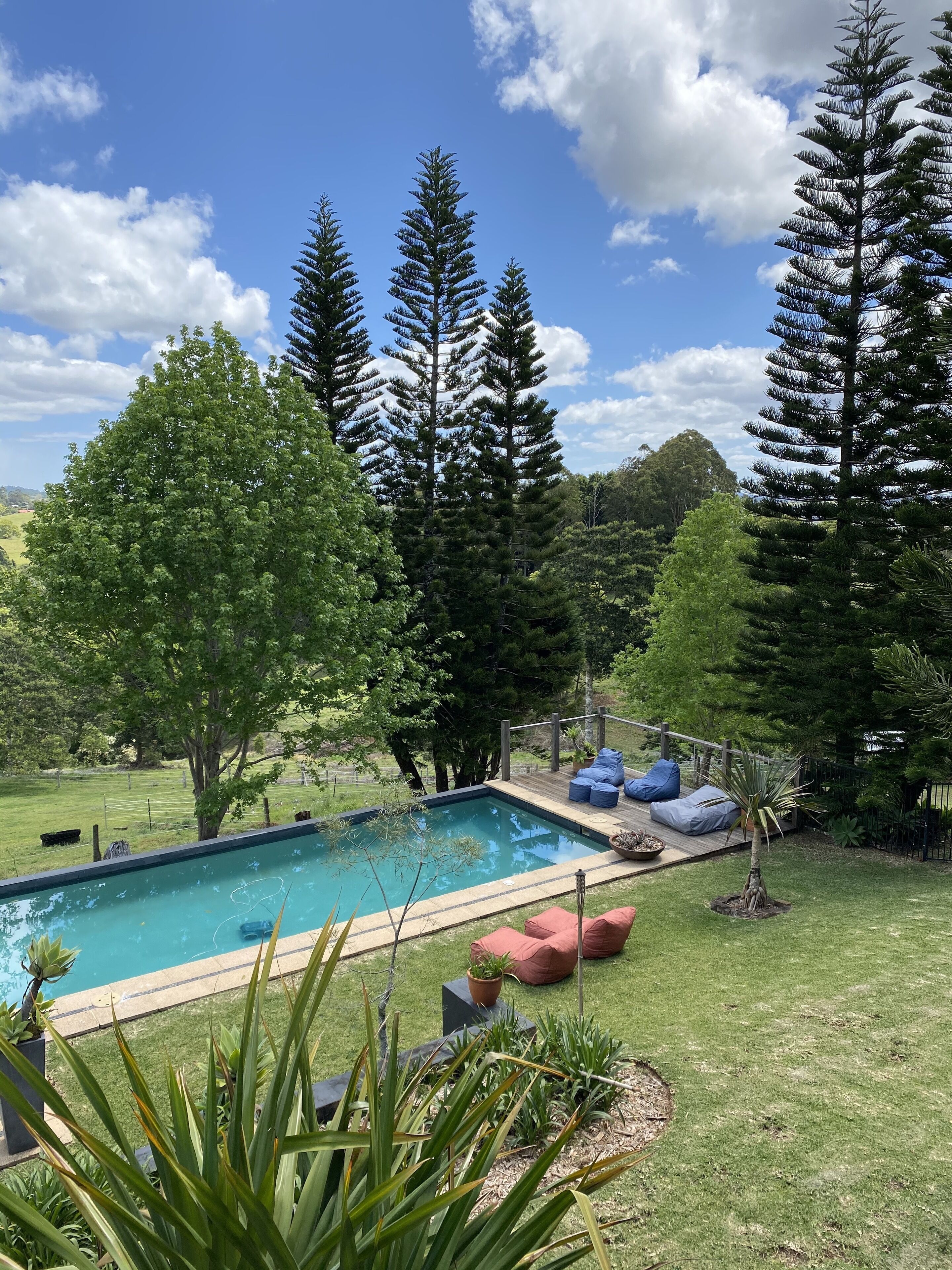 Historic 100yo Chapel and Private Homestead sleeping 8-10