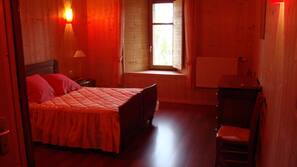 Individually decorated, individually furnished, rollaway beds, free WiFi
