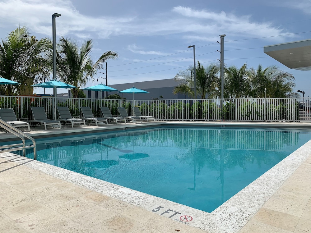 Wyndham Garden Miami International Airport