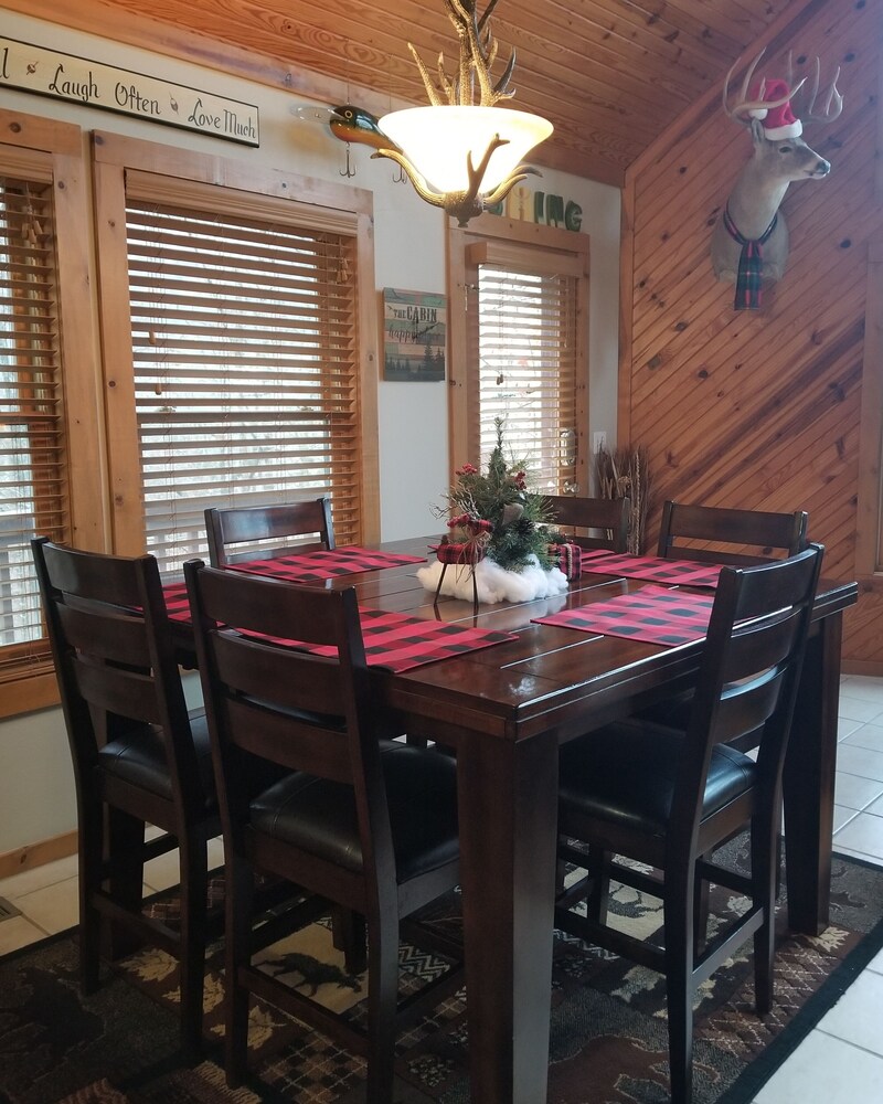 Beaver Lakefront Cabin