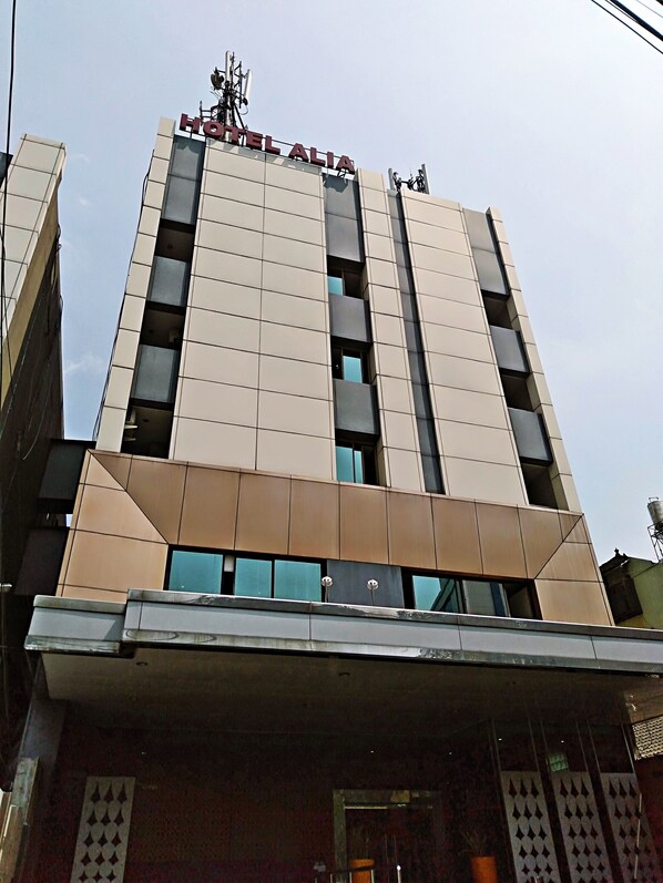 Book Hotel Alia Pasar Baru in Jakarta