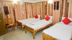Individually furnished, laptop workspace, blackout curtains, linens