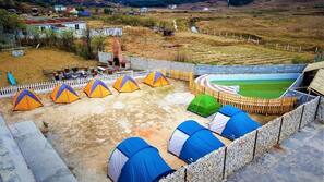 Seasonal outdoor pool