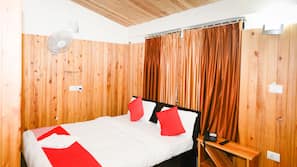 Individually furnished, laptop workspace, blackout curtains, linens