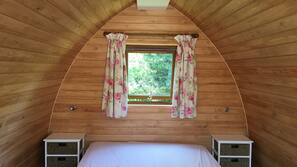 Blackout curtains, iron/ironing board, free WiFi