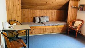 Individually decorated, individually furnished, free WiFi, linens