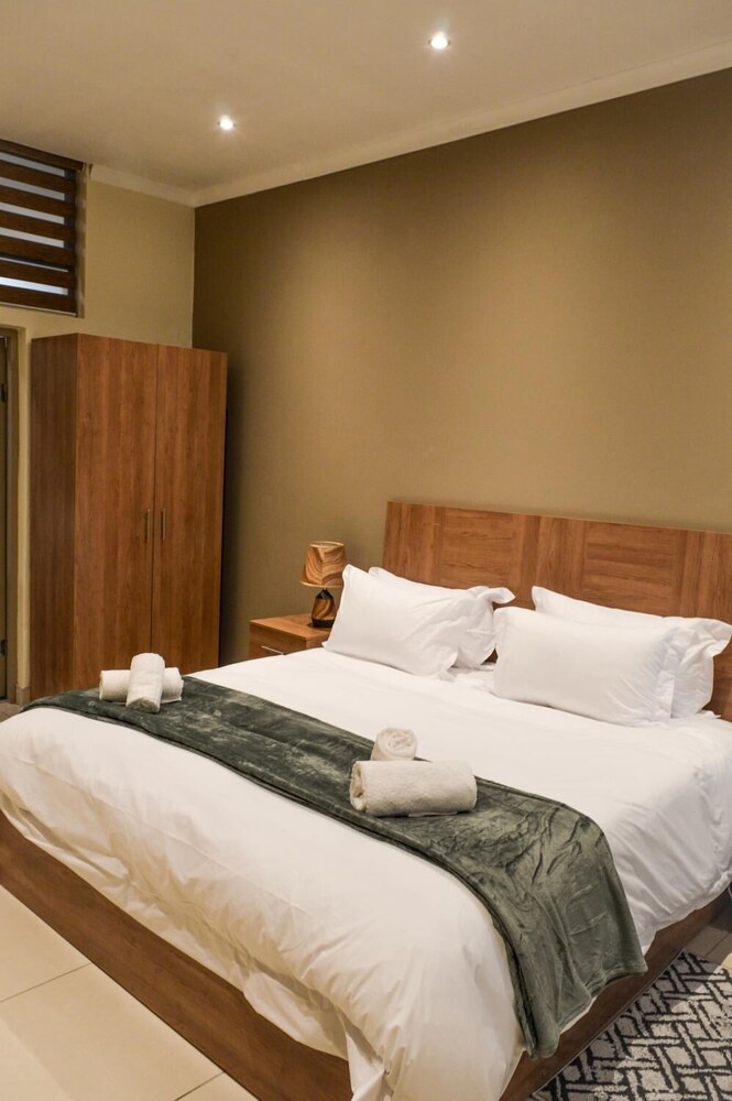 Photo - Millennium hotel