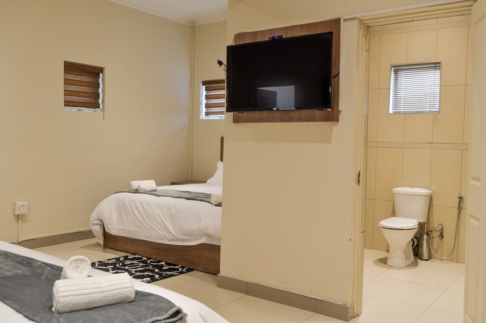 Photo - Millennium hotel