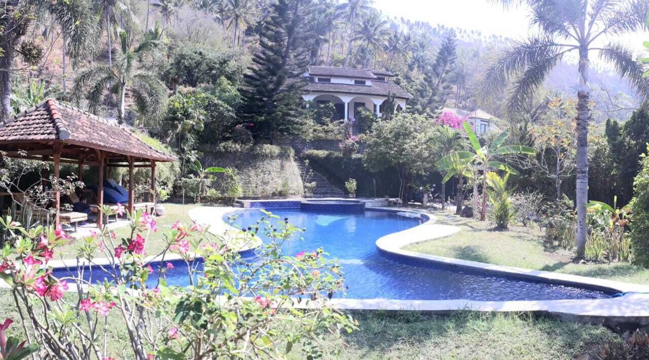 Sunset House Lombok in Senggigi, Indonesia