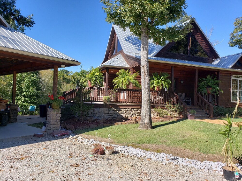 Main Cabin in Iuka Best Rates & Deals on Orbitz