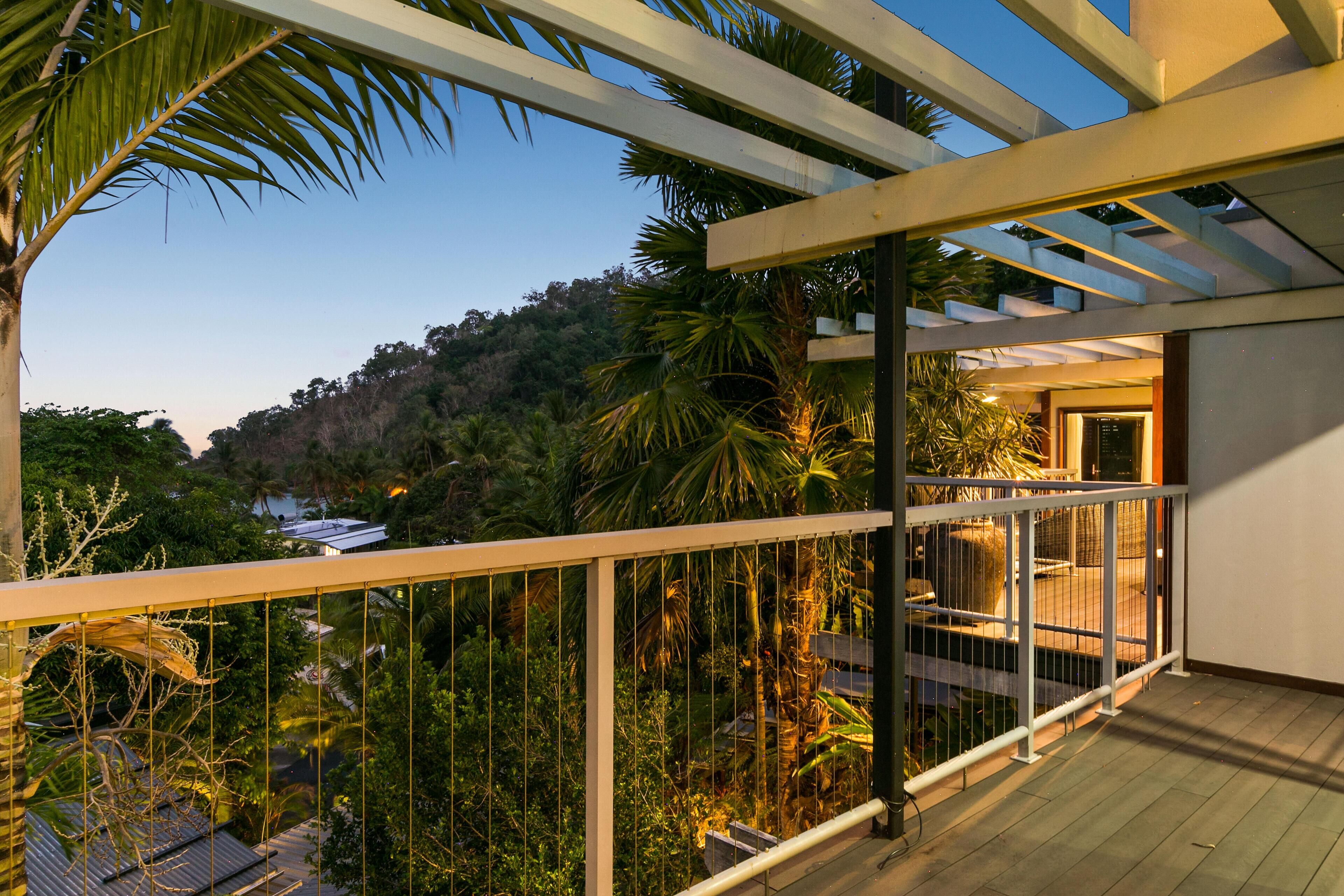 17 Possum Street, Trinity Beach - Elevated Beachside Sanctuary