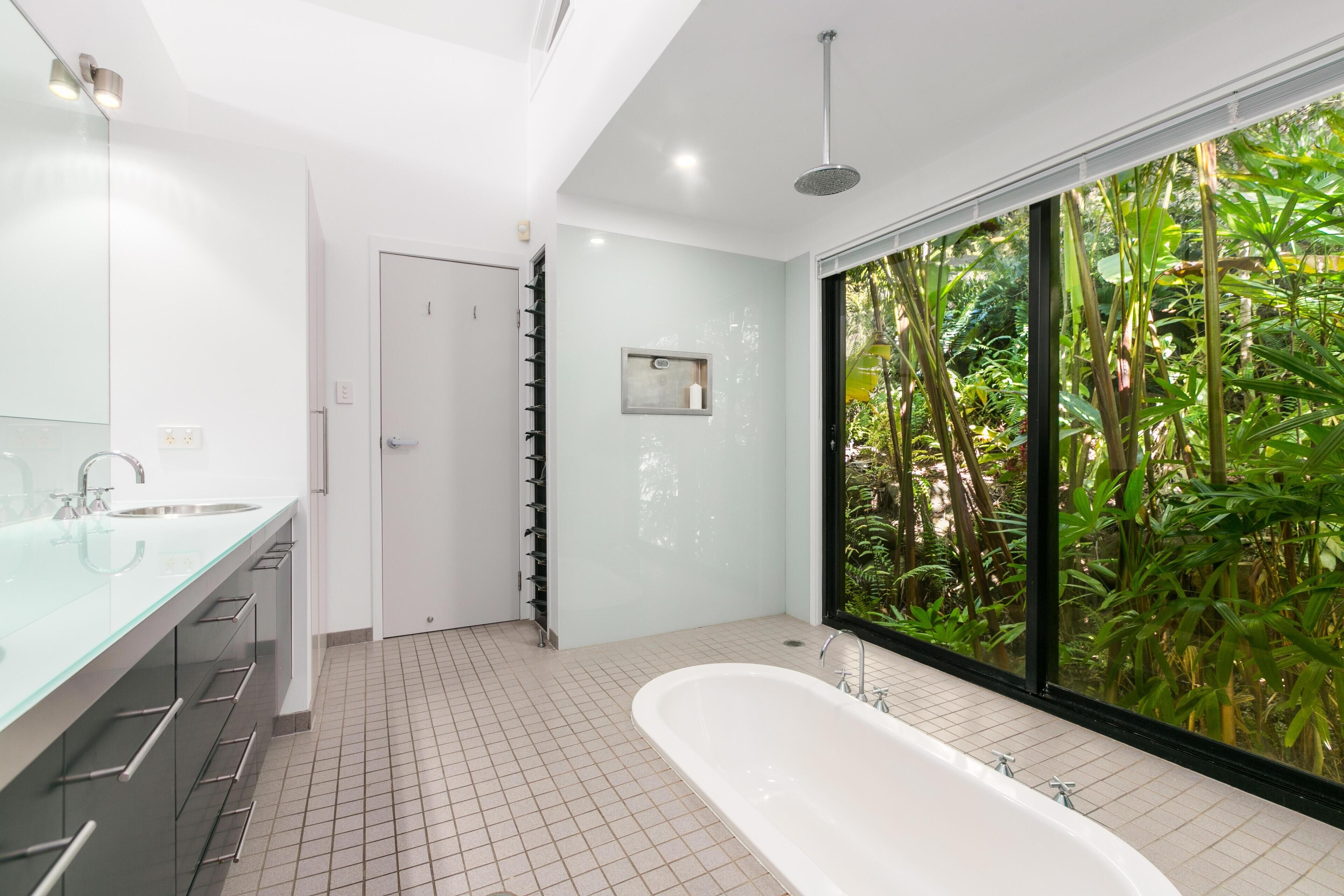 17 Possum Street, Trinity Beach - Elevated Beachside Sanctuary