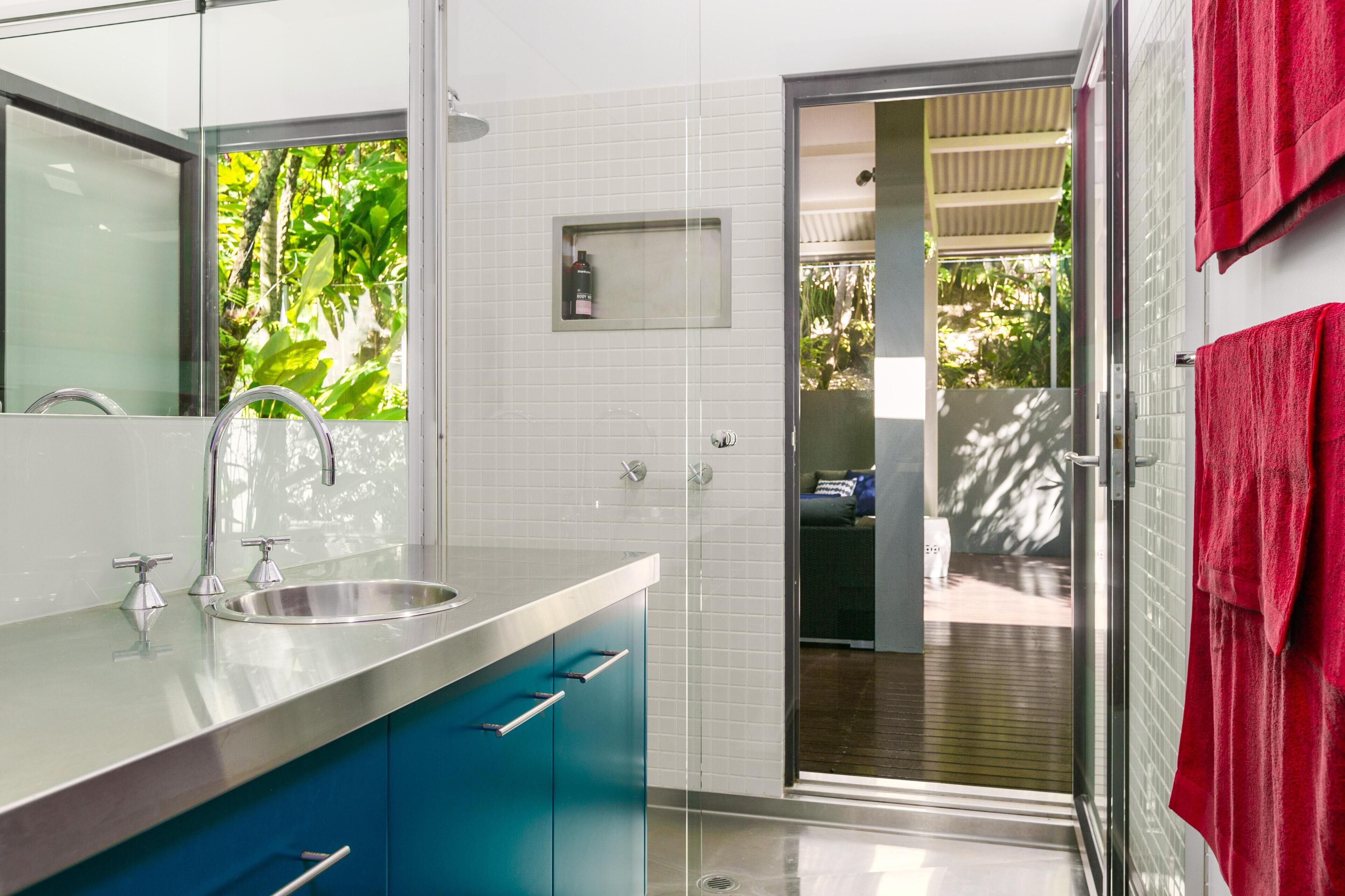 17 Possum Street, Trinity Beach - Elevated Beachside Sanctuary